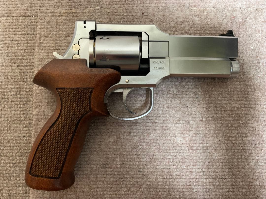 マテバ 4インチ Xカート式 ガスリボルバー シルバーABS 木製グリップモデル