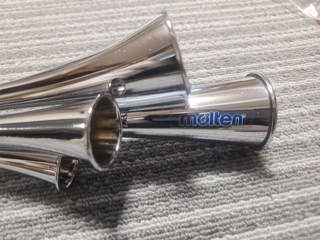 値下げ【美品】molten モルテン　4連ホーン 応援グッズ　廃盤　希少