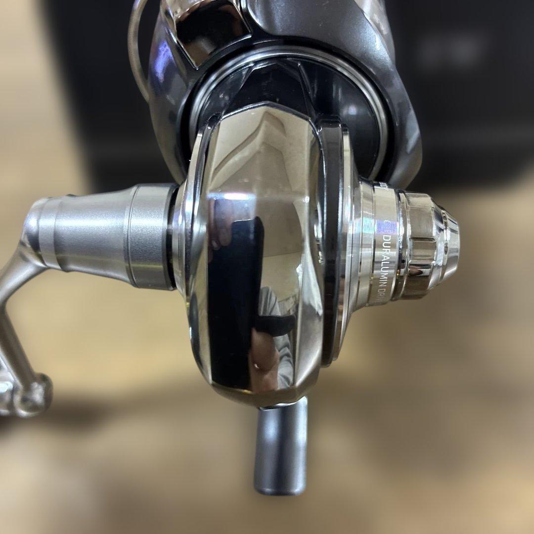 美品　24セルテートSW4000H 替スプール付