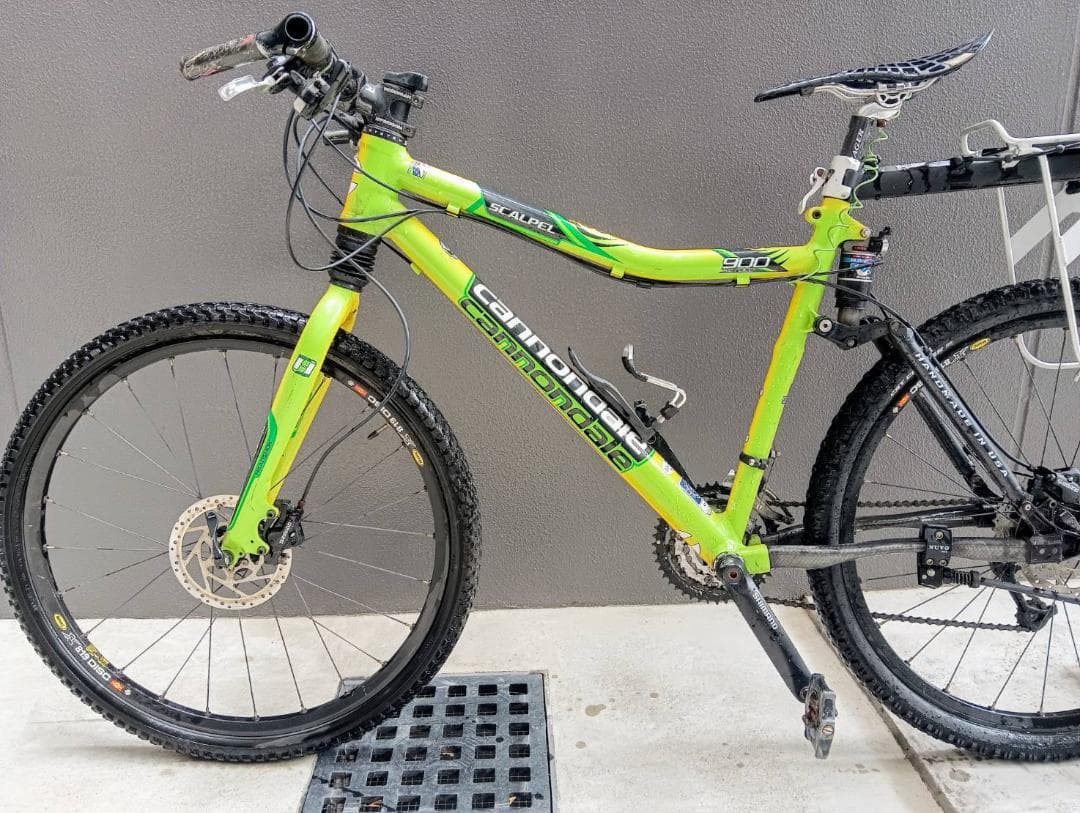 送料込【カーボンパーツ多】Cannondale キャノンデール スカルペル900