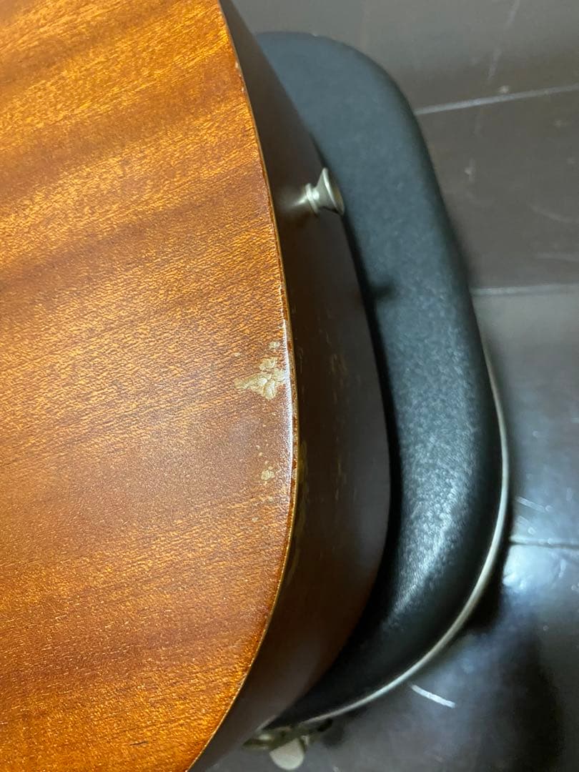 アコースティックギター　Taylor