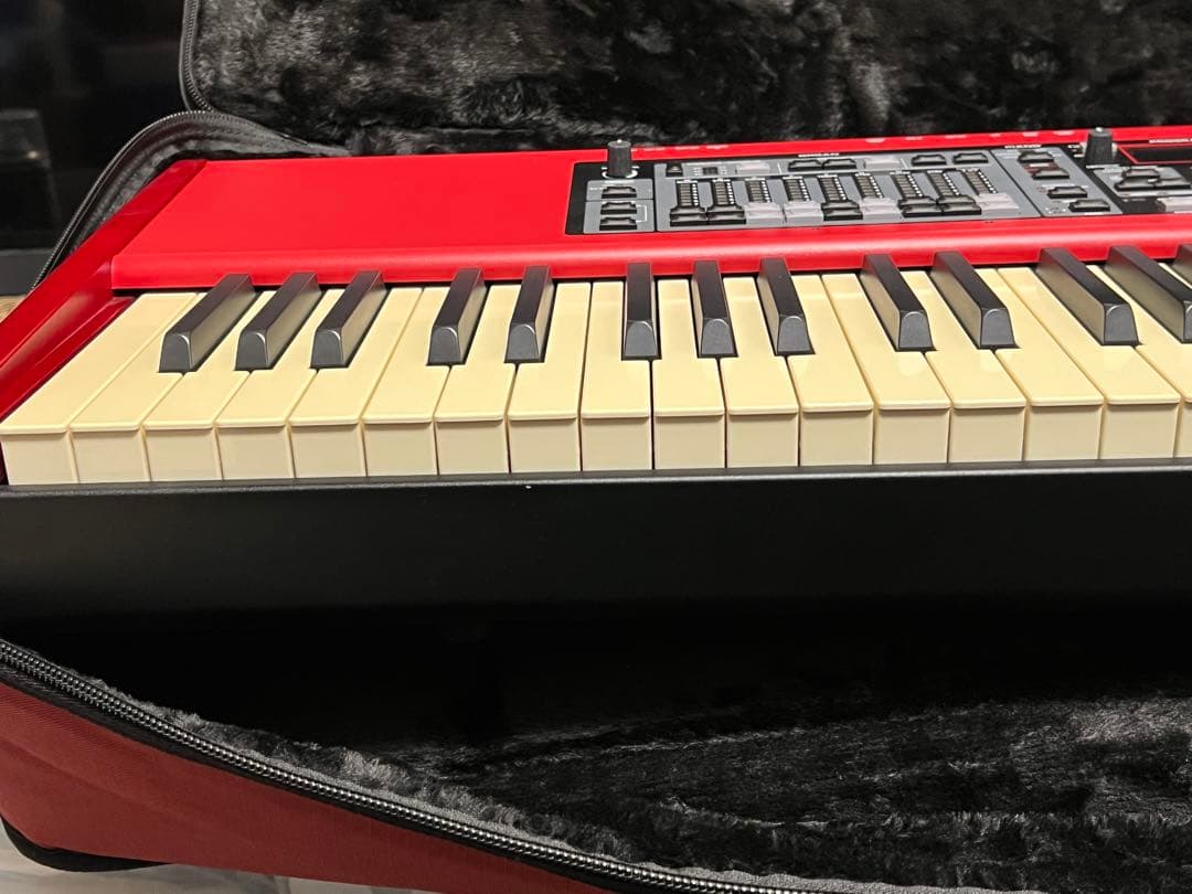 ニック　nord electro 5HP フットペダルセット