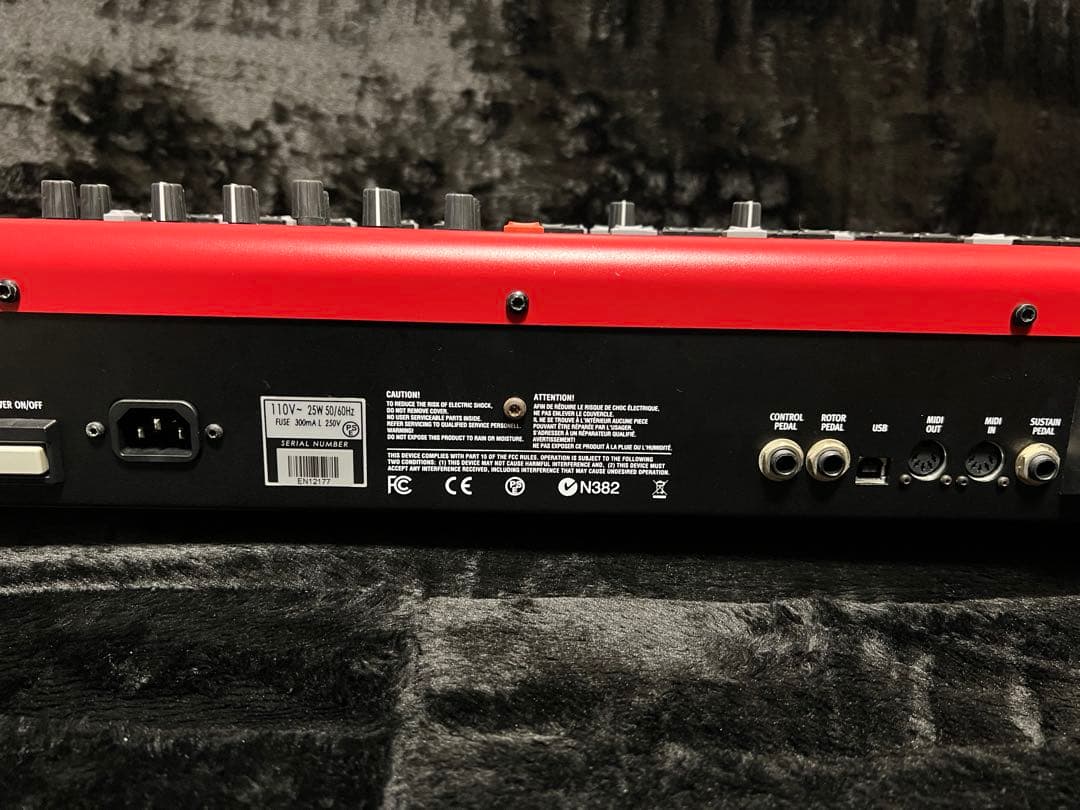 ニック　nord electro 5HP フットペダルセット