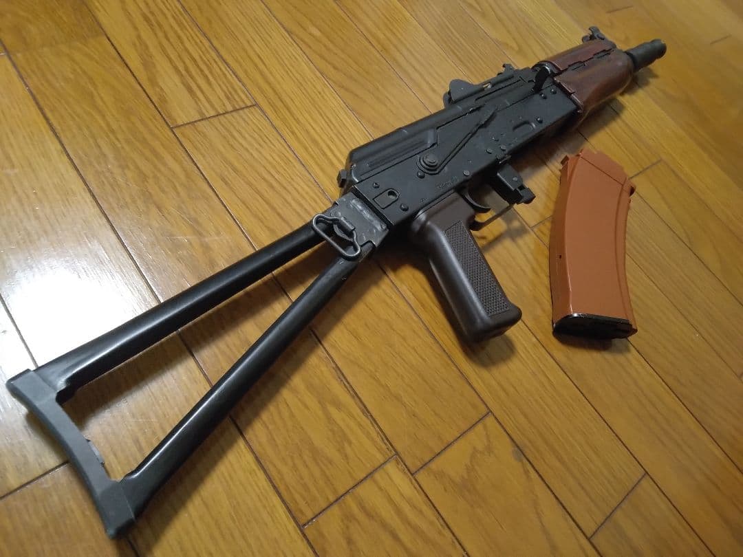 東京マルイ　AKS74U　次世代電動ガン