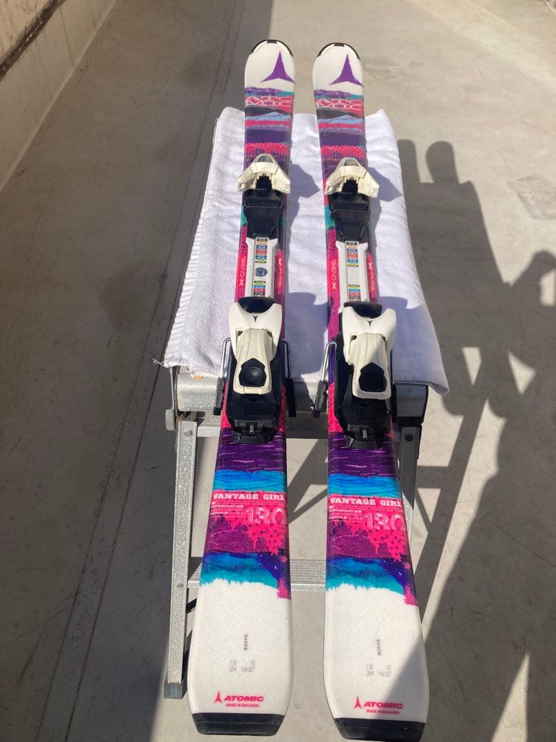 ショートスキー(ファン ミドル ミッド) 解放ビィンディングATOMIC 130
