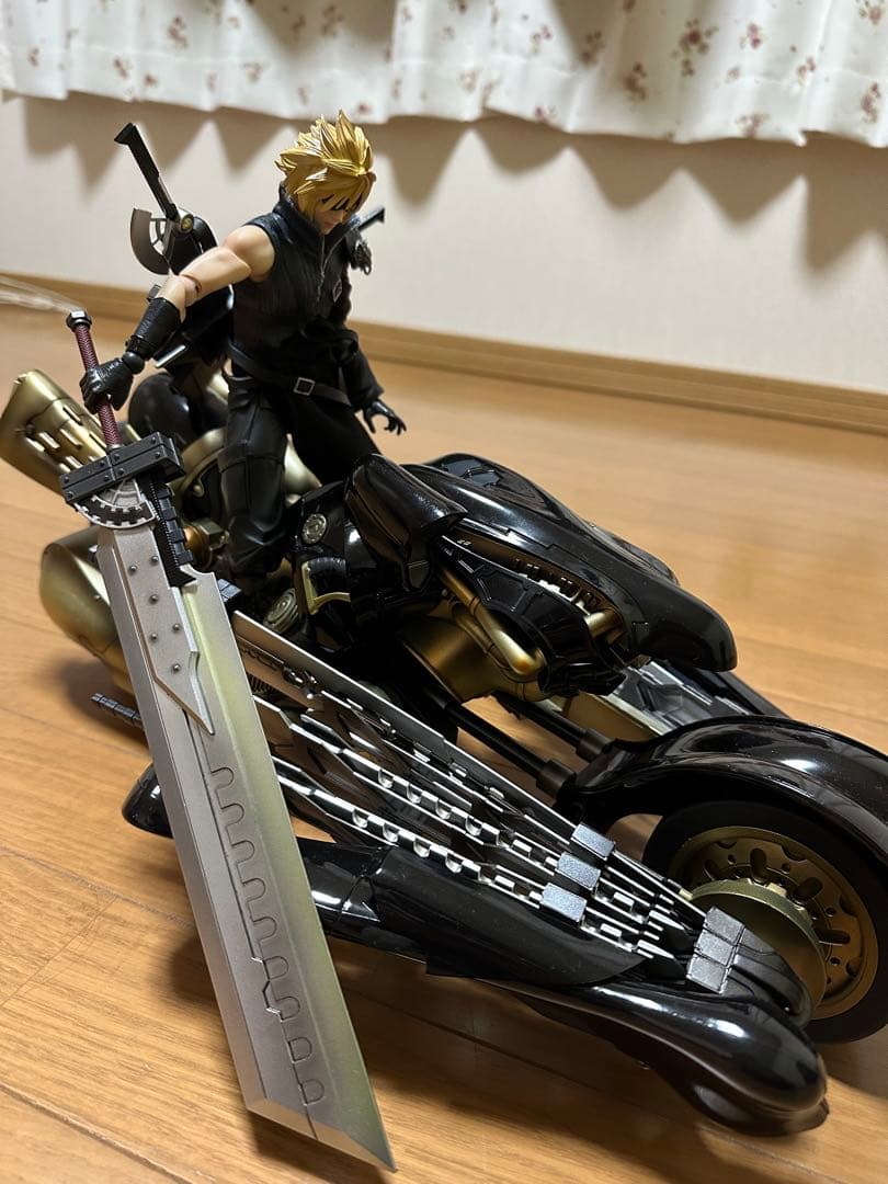 クラウド フィギュア フェンリル プレイアーツ改 ファイナルファンタジー