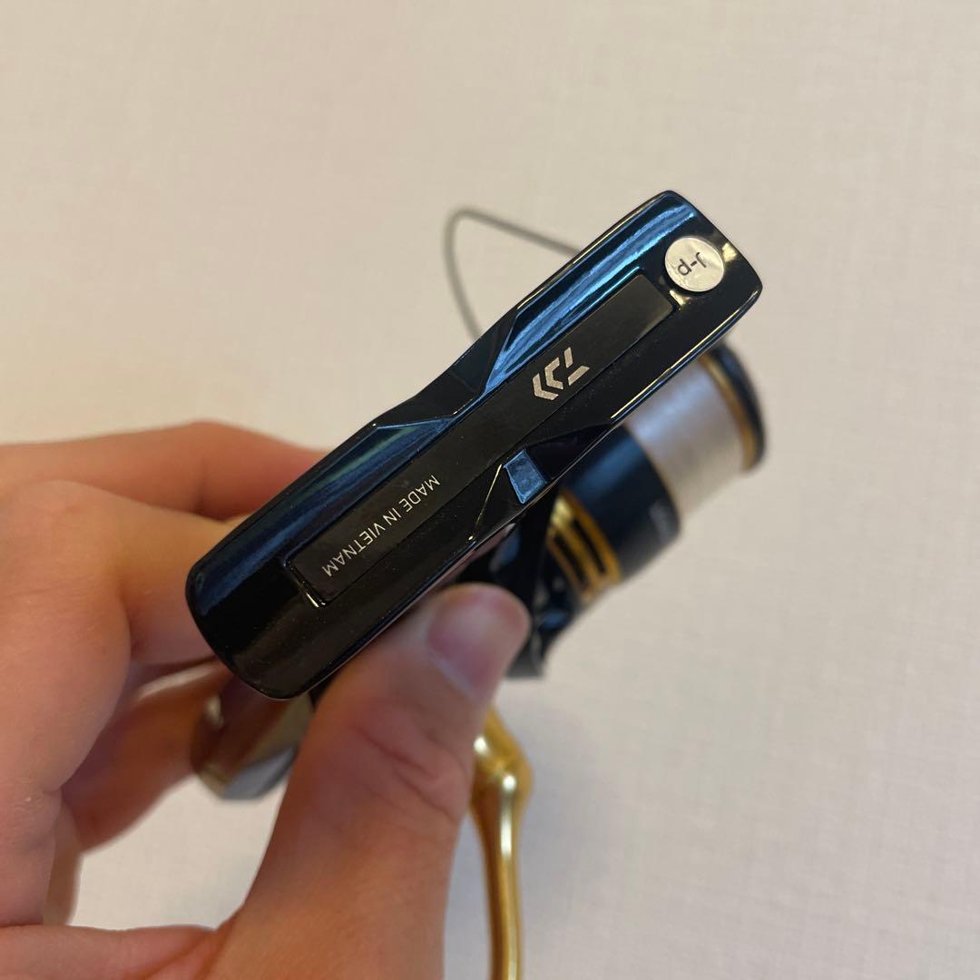 23レガリスLT2500S-XH　スピニングリール　レブロス　カルディア　レグザ