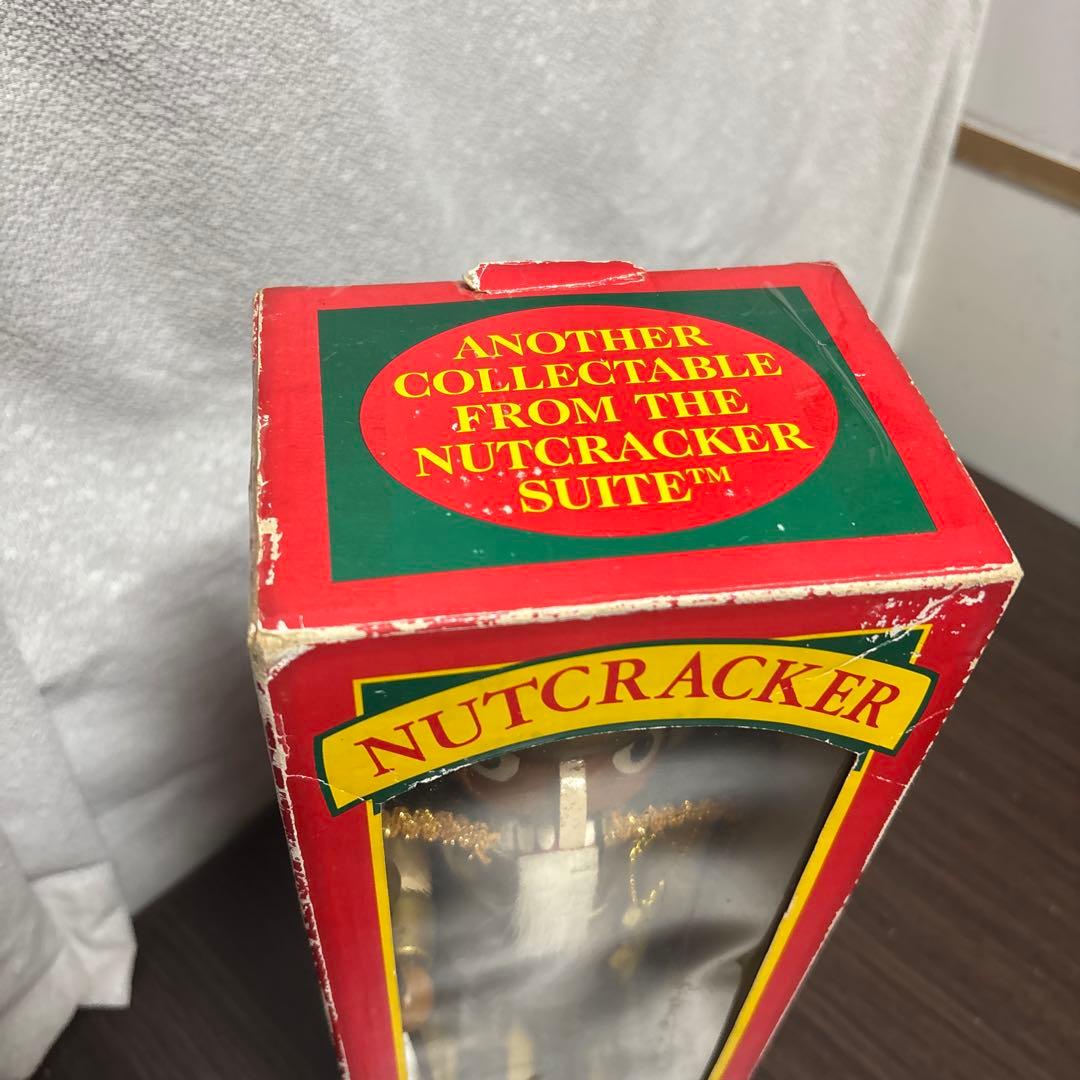 くるみ割り人形　NUTCRACKER　 HAND CRAFTED木製アンティーク