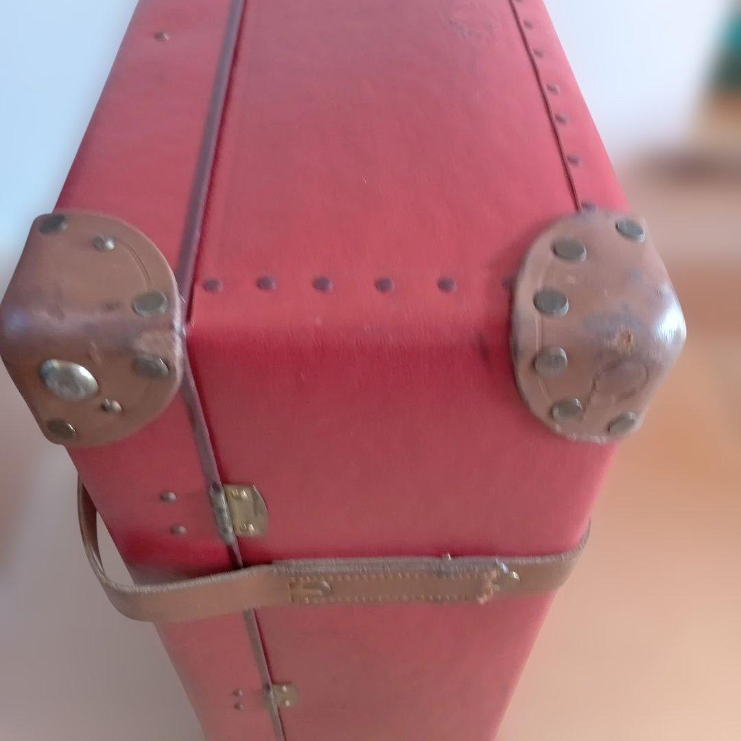 グローブトロッター　トラベルバッグ　ミディアムチェックイン相当　キャスターなし