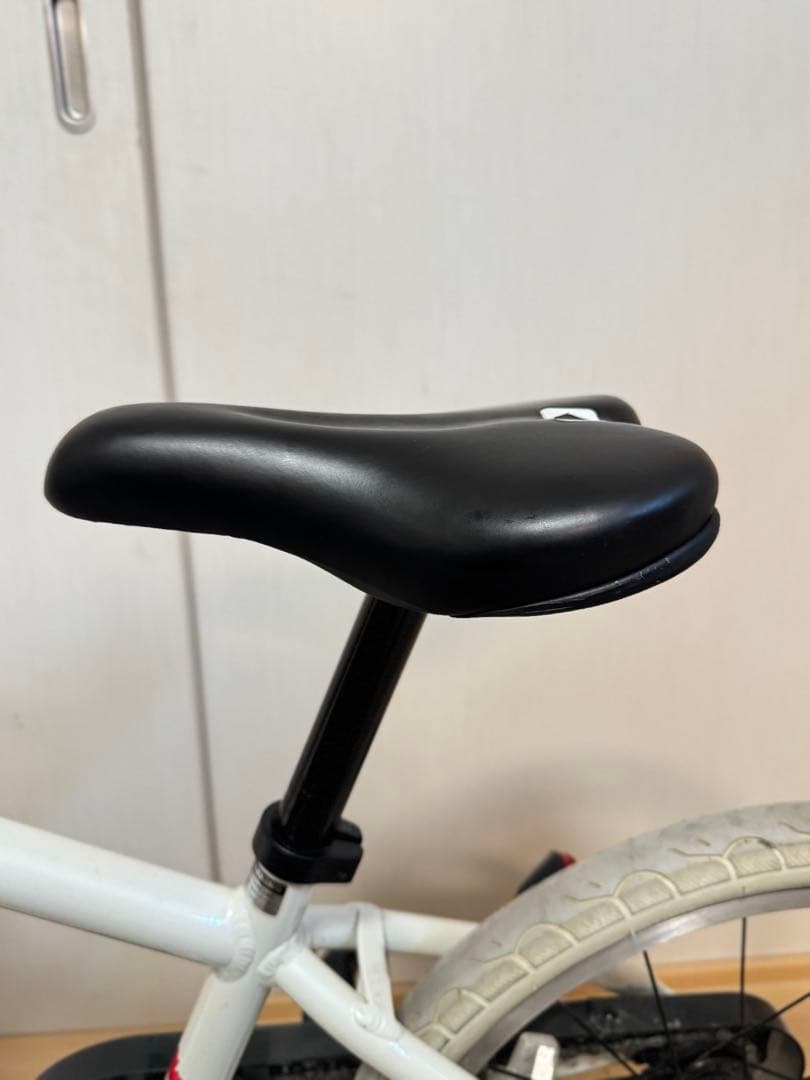 美品　LOUIS GARNEAU 子供用自転車 18インチ ホワイト