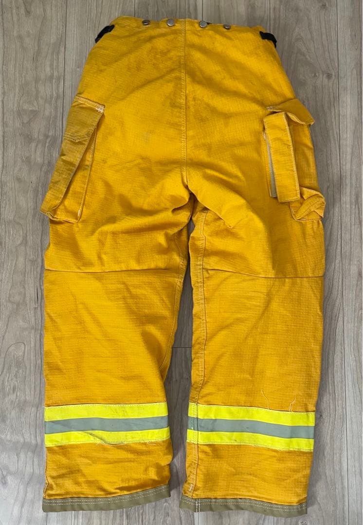 防火服　下衣　ズボン　M〜L 消防