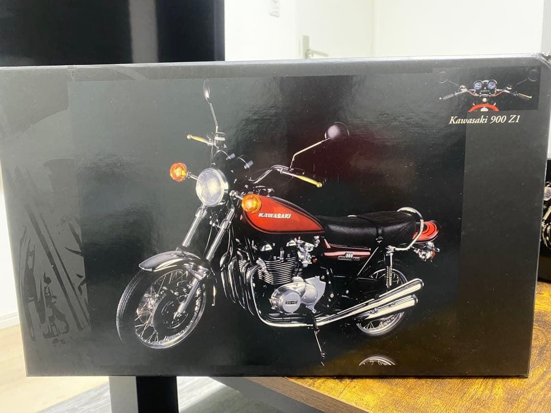 ミニチャンプス　カワサキ Z1 900 1/6ビックスケールモデル　難あり