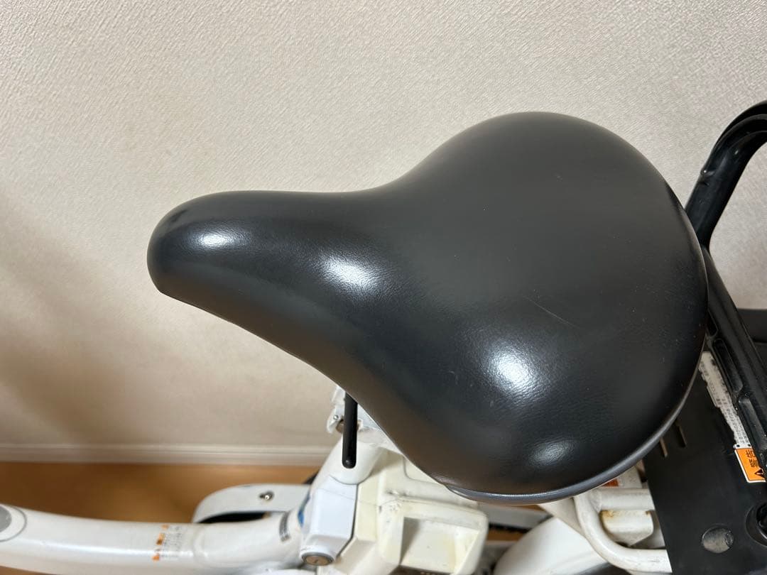 電動自転車　横浜　ヤマハ　パスバビーUN 12.3Ah 前後タイヤ新品