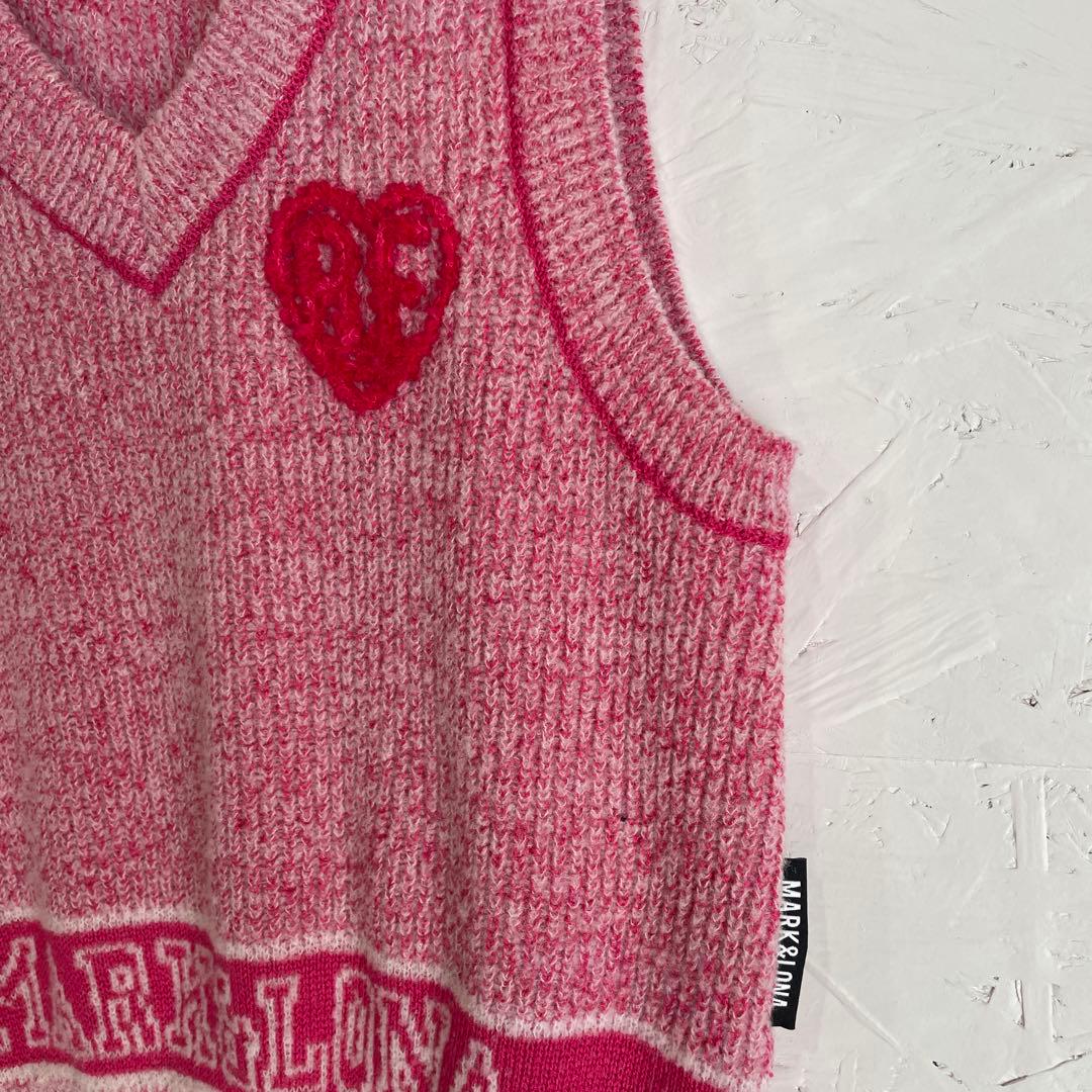 新品未使用タグ付き　日本製　ゴルフウェア【MARK&LONA】ニットベスト　38