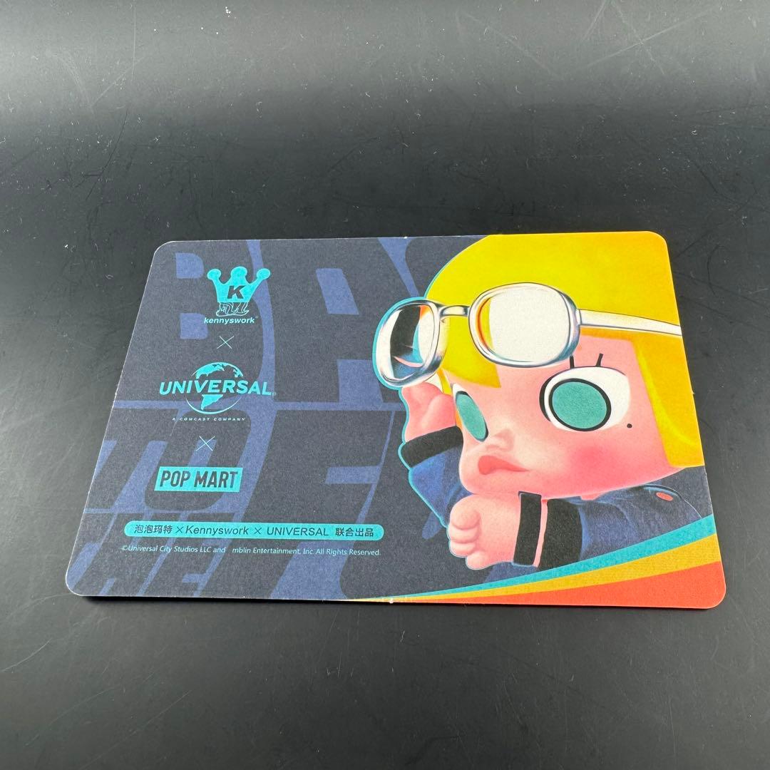 POPMART Molly Back To The future フィギュア