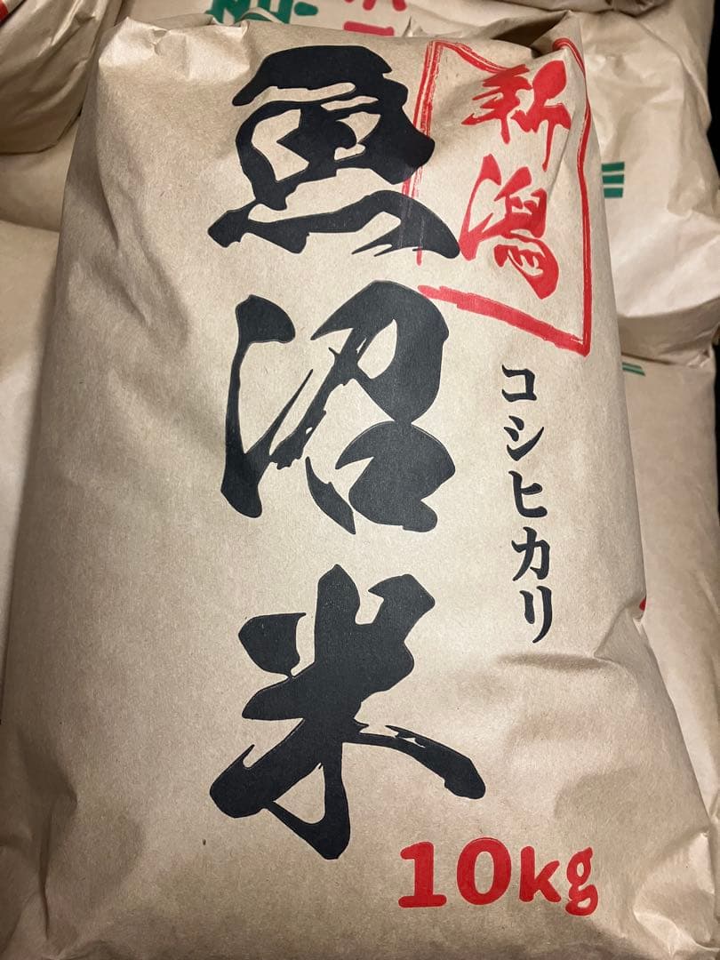 令和7年産　　魚沼産コシヒカリ100% 白米　10kg