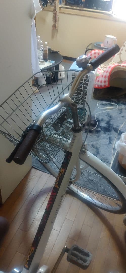 【札幌市内に引き取り限定】シティサイクル 27インチ ホワイト