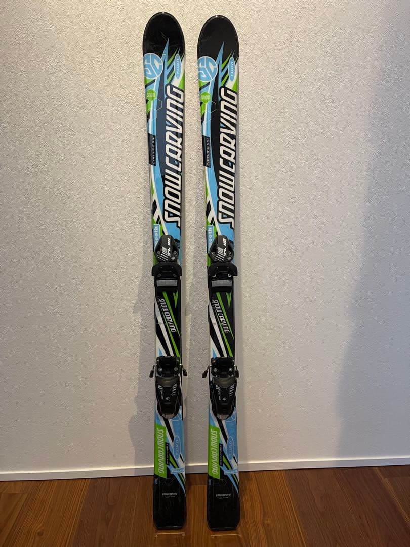  CARVING スノーカービング スキー板130㎝ ストック　セット