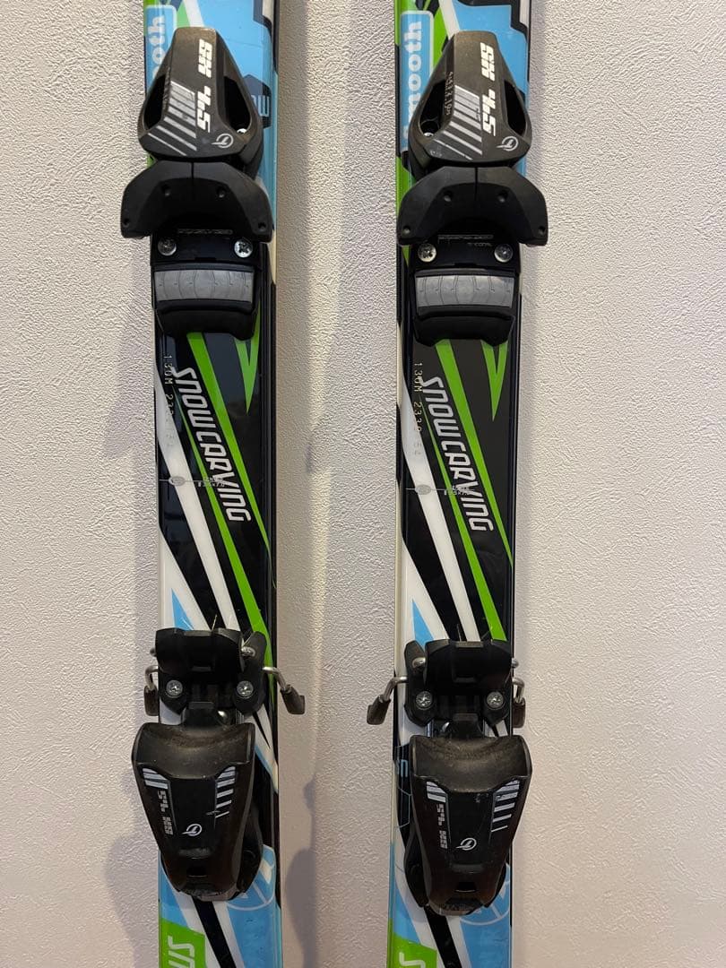  CARVING スノーカービング スキー板130㎝ ストック　セット