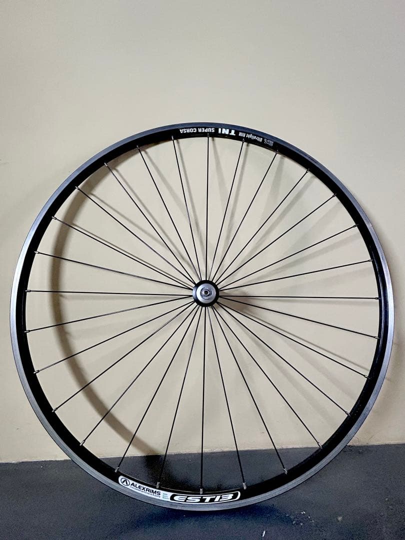 【TNI ハブ&リムの軽量ホイール（前輪）】重量0.77kg