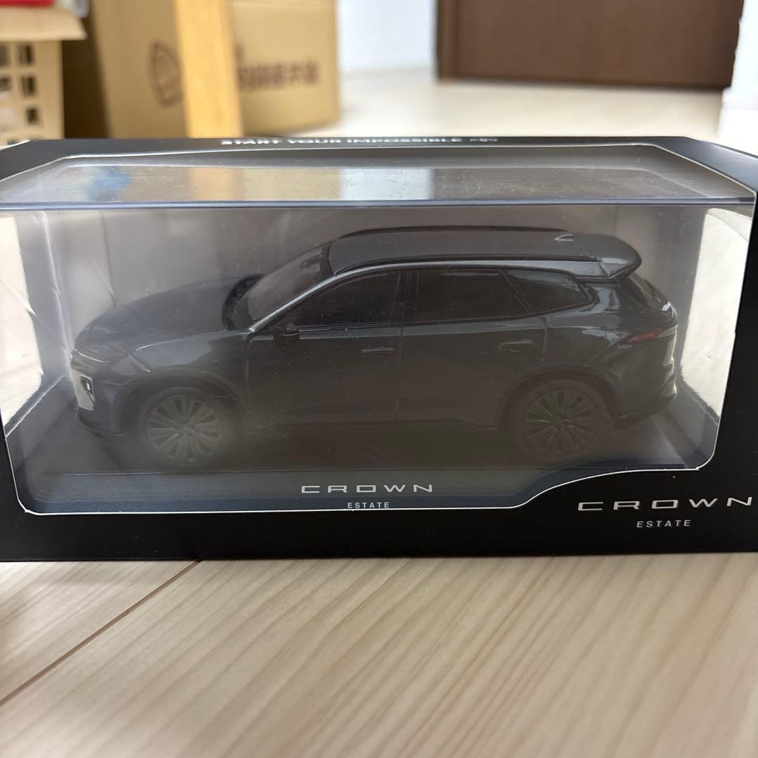 非売品　クラウン　エステート　ミニカー　1/30スケール