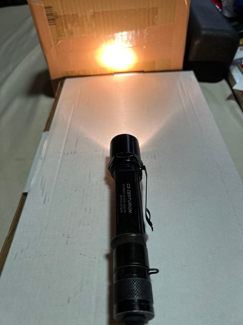 超希少SUREFIRE C3 CENTURION 懐中電灯9V