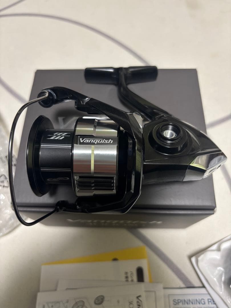 シマノ　23ヴァンキッシュ4000XG 新品未使用品‼️