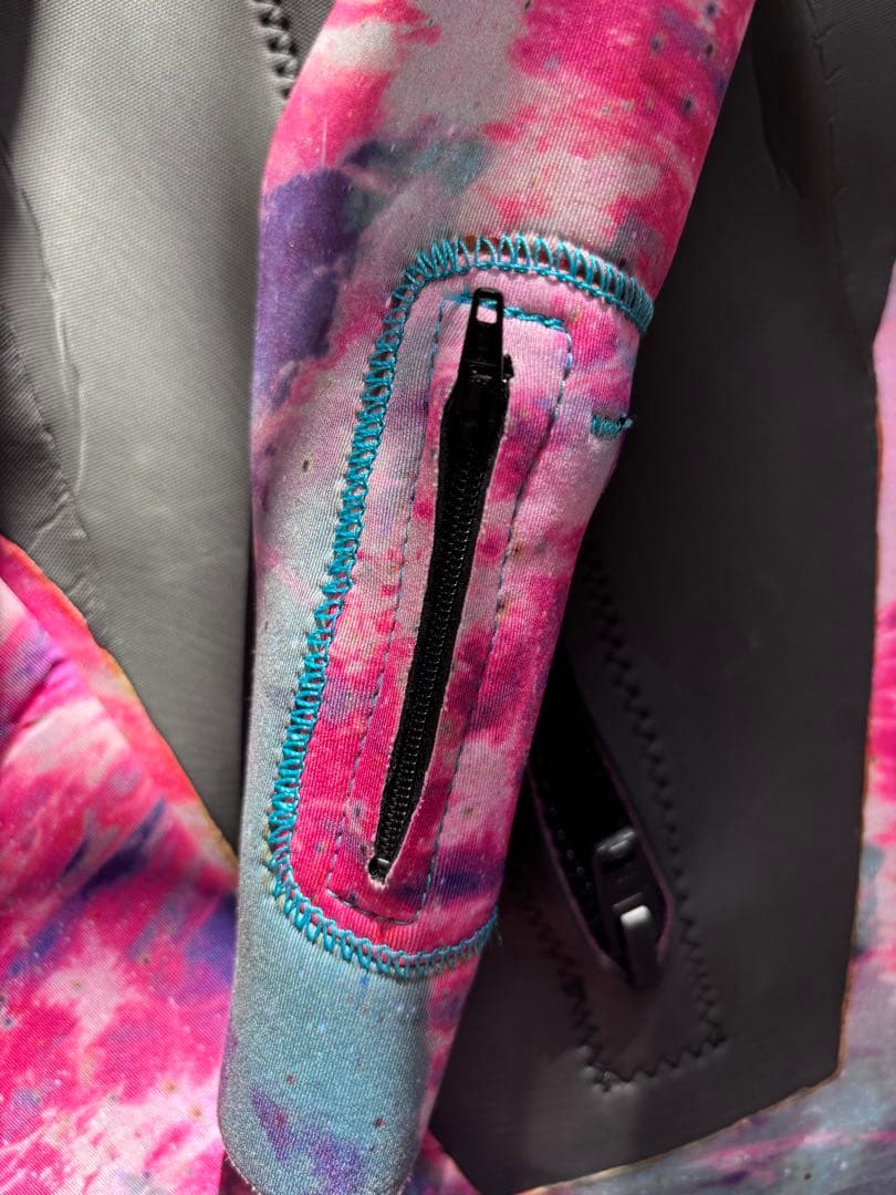 KASSIA+SURF ロングスリーブスプリング　ロンスプ