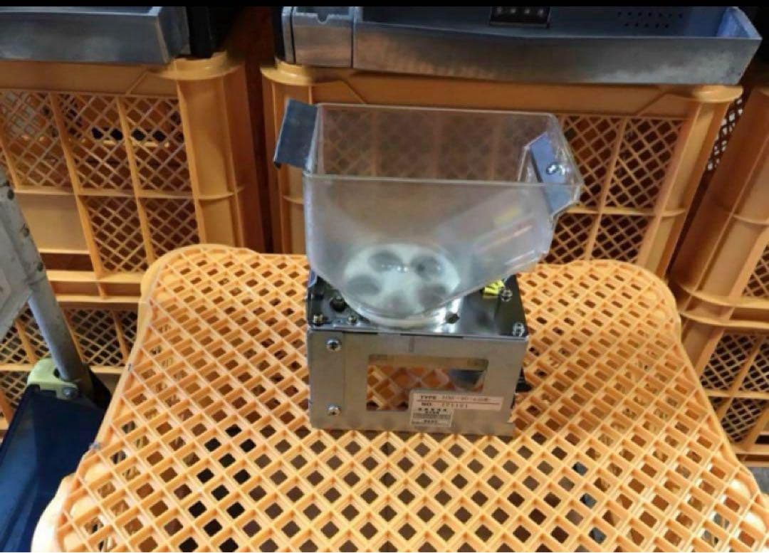 両替機　グローリーEMS-7ホッパー　100円仕様