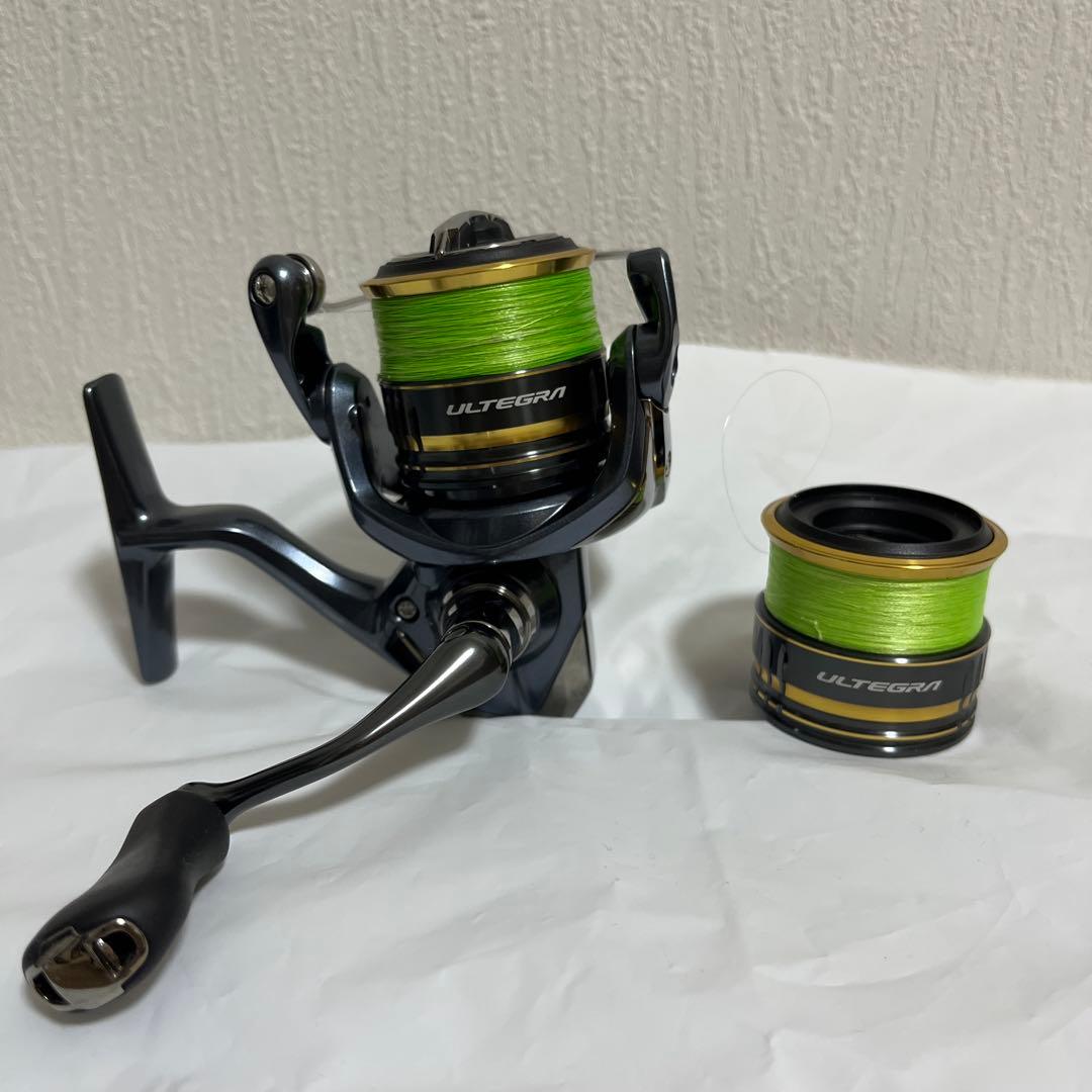 美品　SHIMANO ULTEGRA C2000SHG リール　替えスプール付き