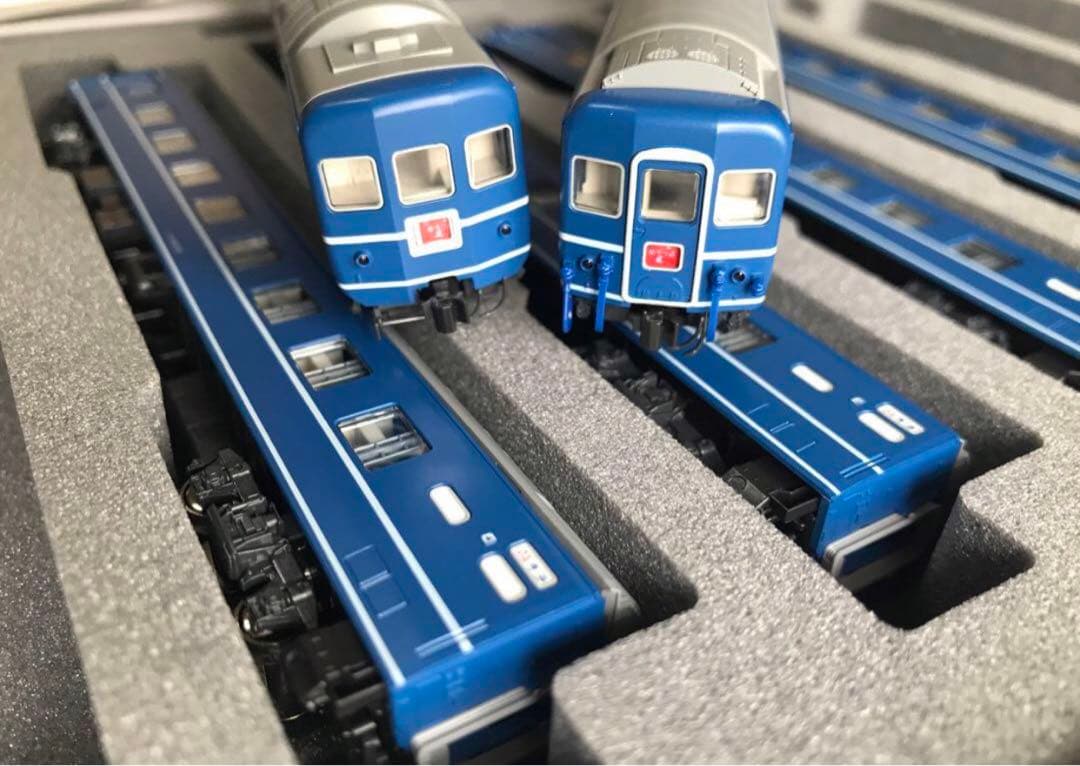 KATO 10-811＋10-812 24系寝台特急 「ゆうづる」 基本・増結