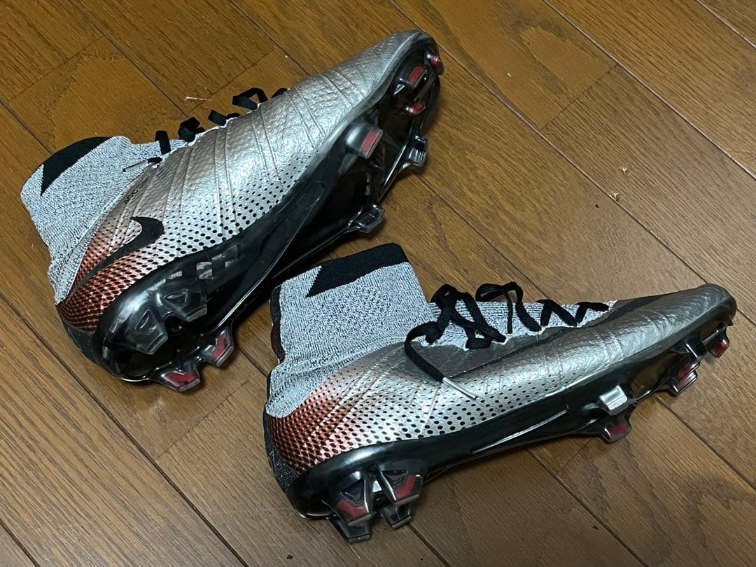 【激レア】MERCURIAL Superfly CR7 QUINHENTOS