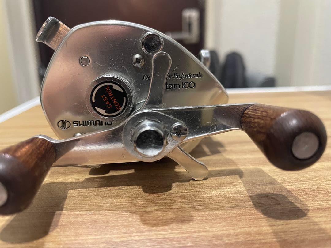 シマノ ダンタム100 ベイトリール