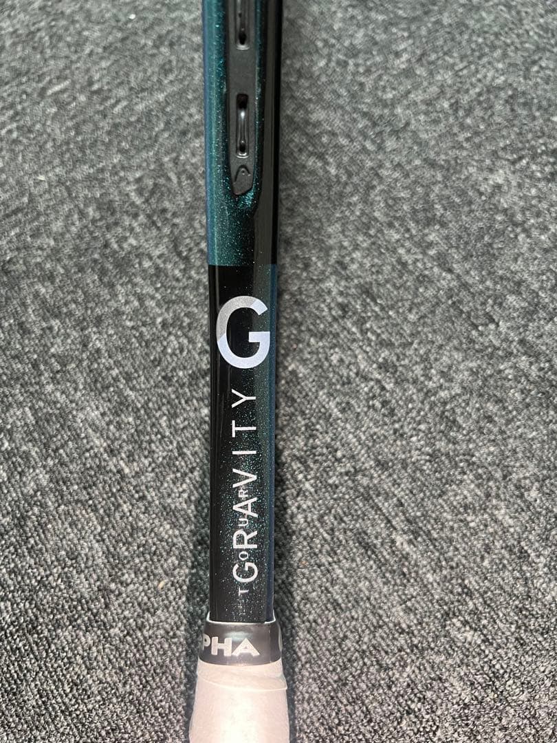 カーボンファイバー テニスラケット 黒水色