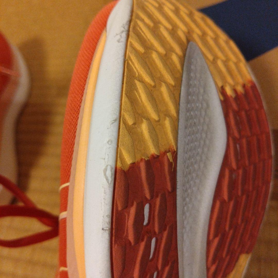 アシックス　グライドライドマックス　ワイド　レディース　24.5㌢