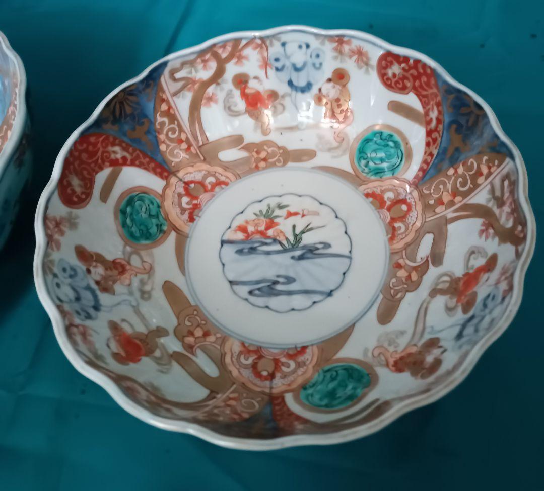 【古伊万里】　金彩染め付け　赤絵唐子人物絵　三ツ鉢揃い　菓子鉢　美術品　江戸期