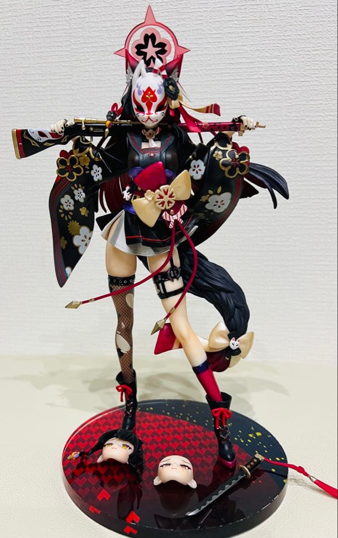 (値下げ)狐坂ワカモ 完成品フィギュア　(高さ28cm) 外箱付き