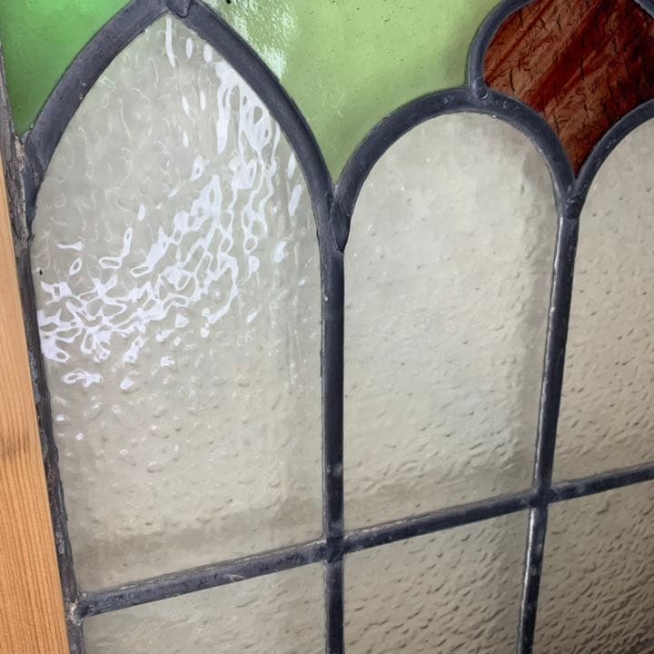 英国アンティーク　ステンドグラス　枠外寸：幅55x高さ59(cm)