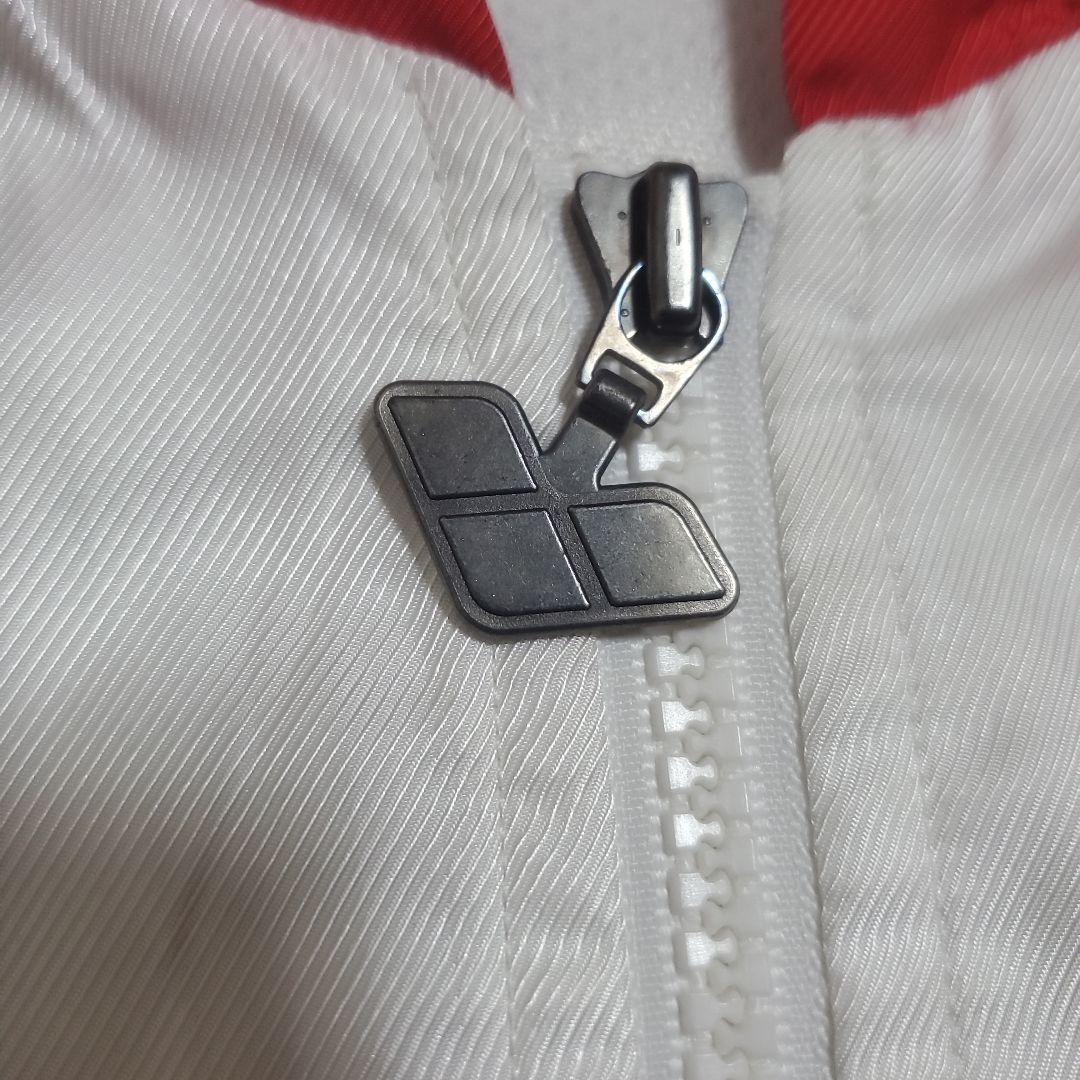 【希少】arena　フード付ナイロンジャケット　デサント製　M　テープロゴ