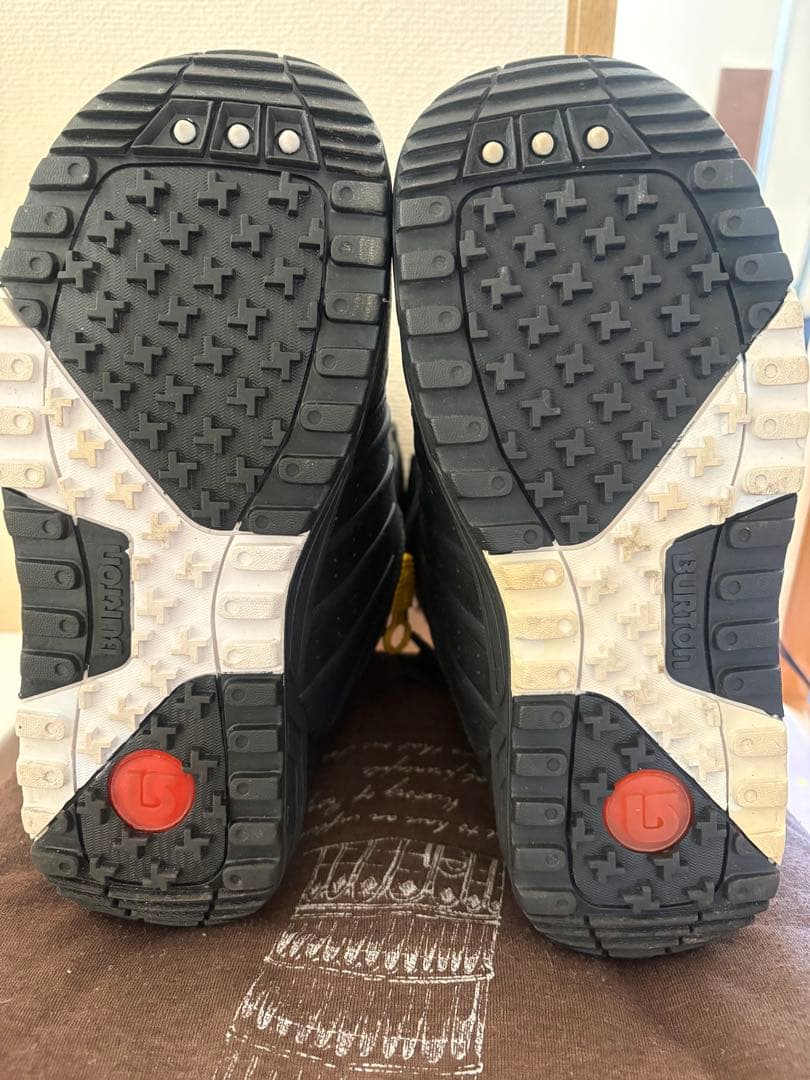 BURTON ブラックスノーボードブーツ 24cm