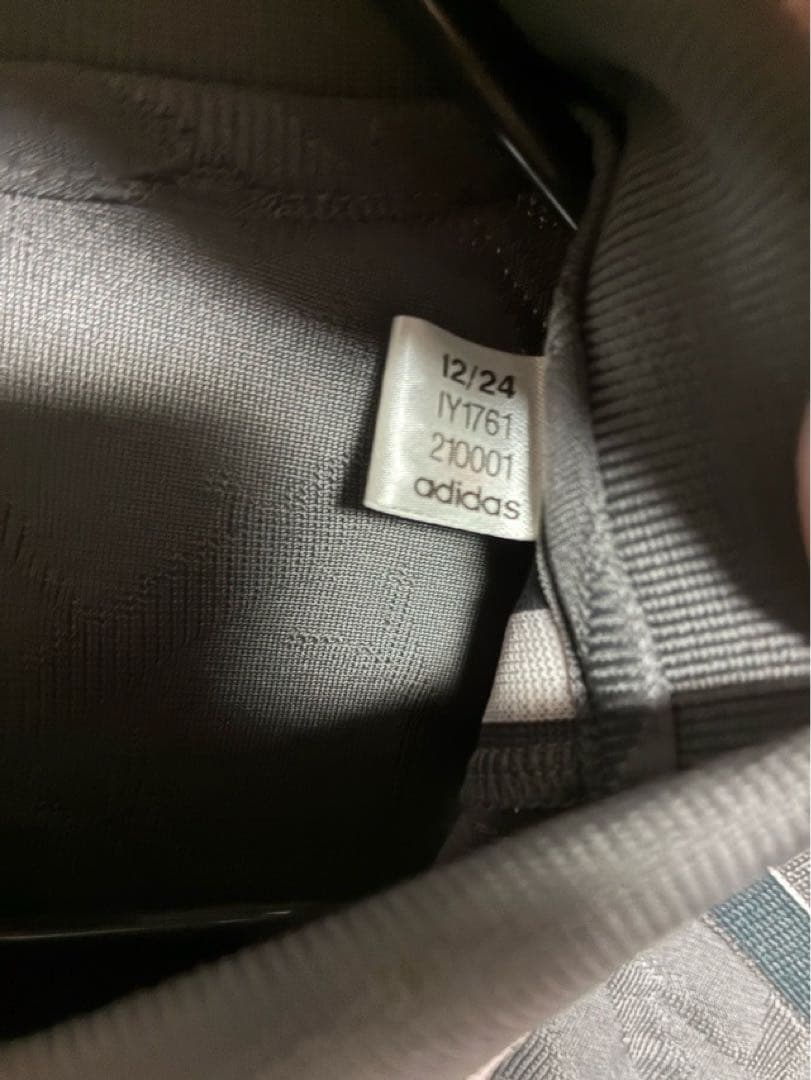 レアルマドリード オーセンティック ユニフォーム 新品3XL 24-25 3rd