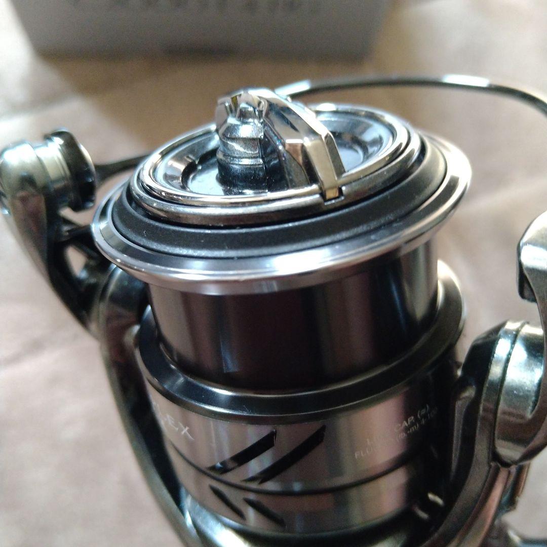 SHIMANO COMPLEX XR C2000 F4 HG スピニングリール