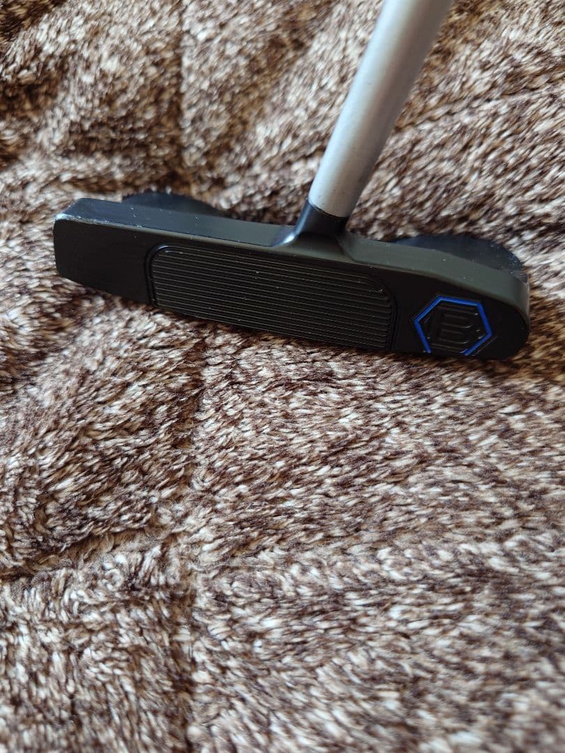 ベルナルディ　センター