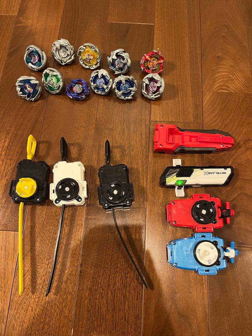 ベイブレードセット ベイスタジアム付き　ランチャーセット