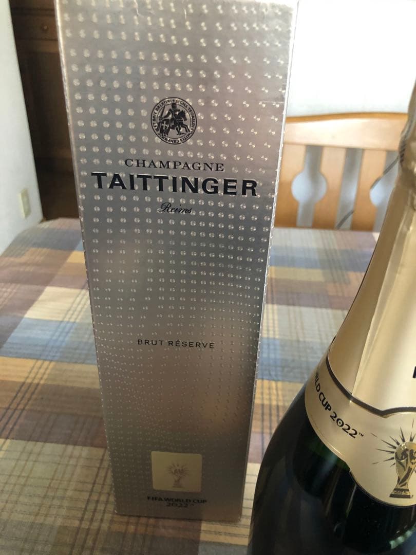 テタンジェ　シャンパン　パナメーラ白　2本