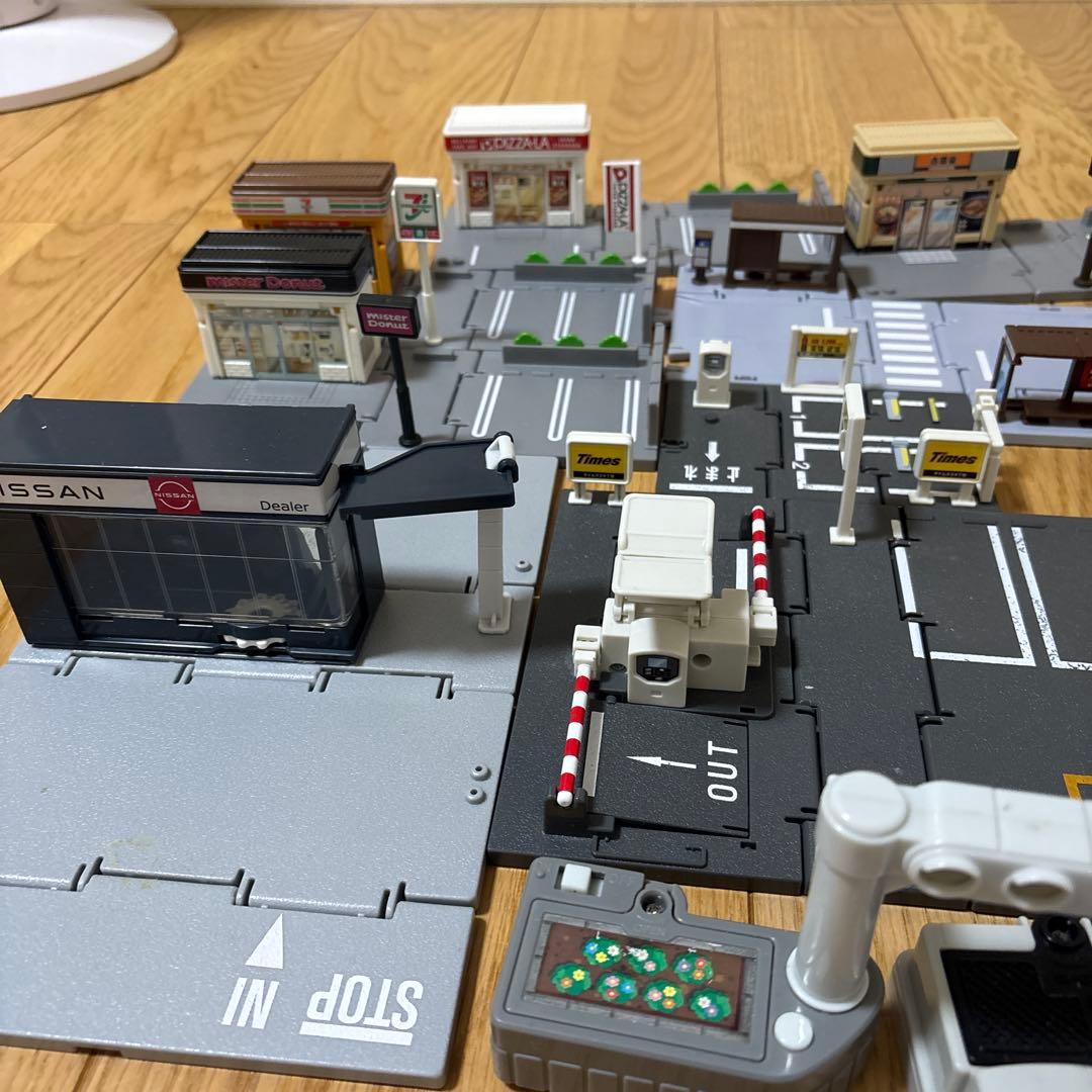 トミカタウンまとめ売り、グルグルバスタウン