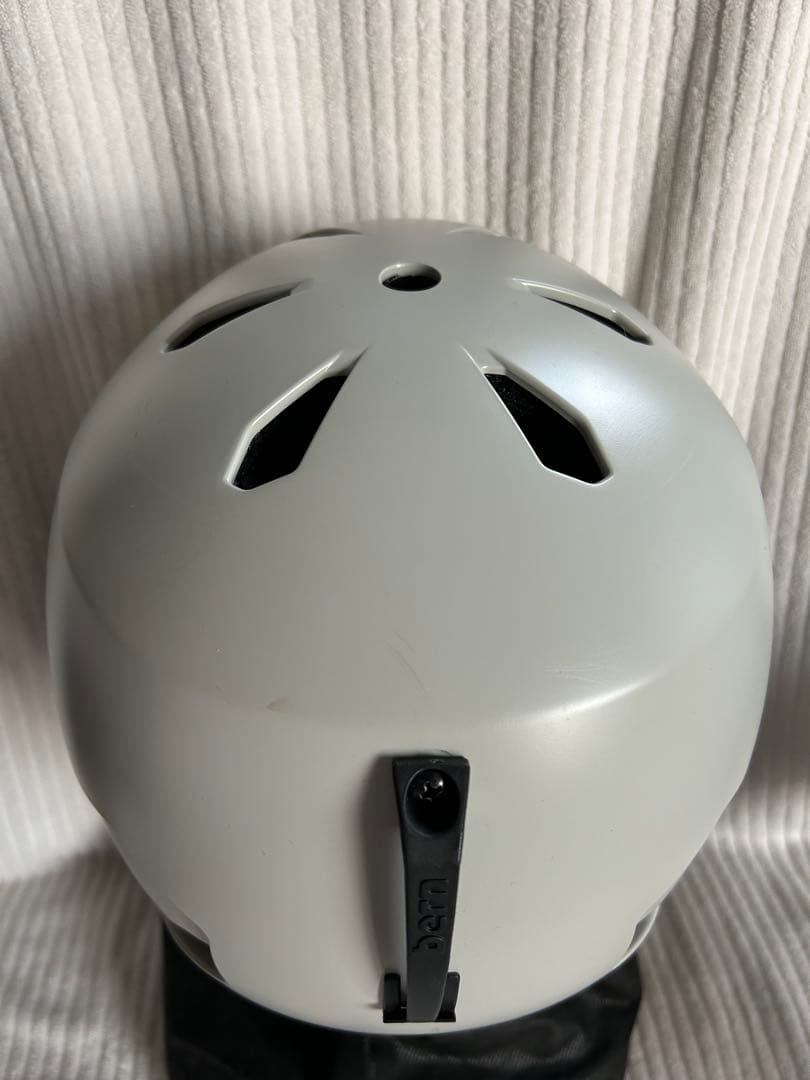 最終価格bern クリーム色XXL