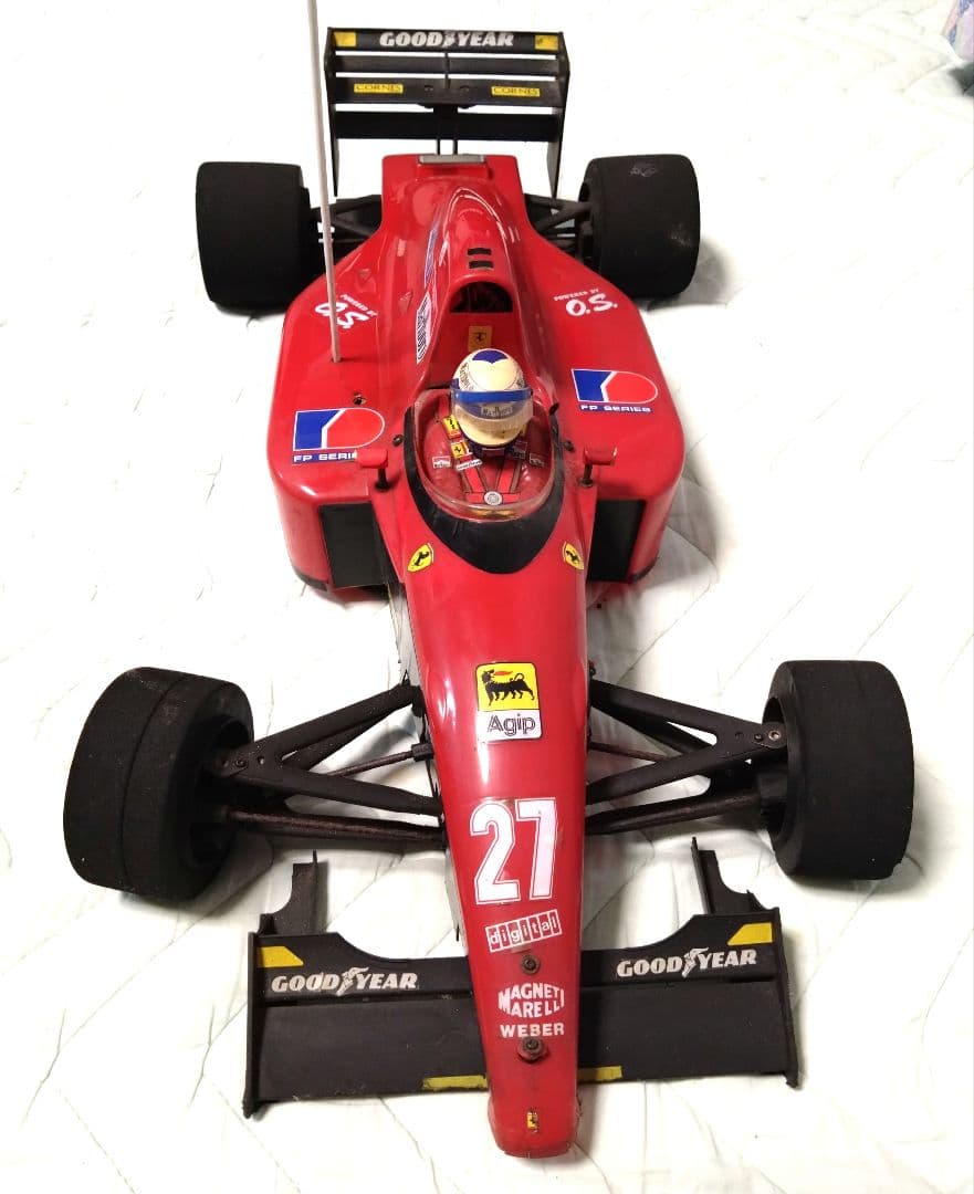 京商フェラーリ　FERRARI 642/F1-91 1/8 エンジンRC