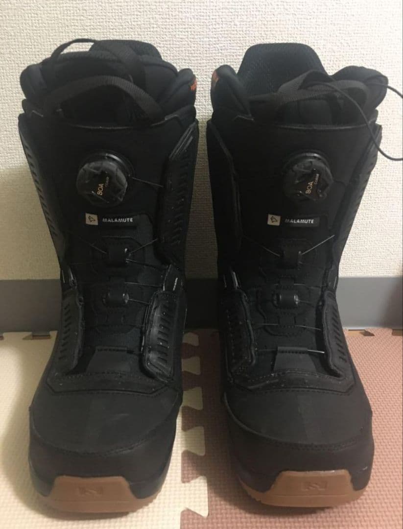 サロモン　MALAMUTE 26センチ　スノーボードブーツ