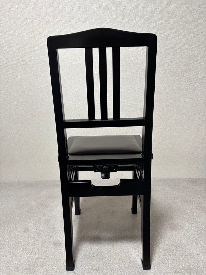 全面塗装済　トムソン椅子